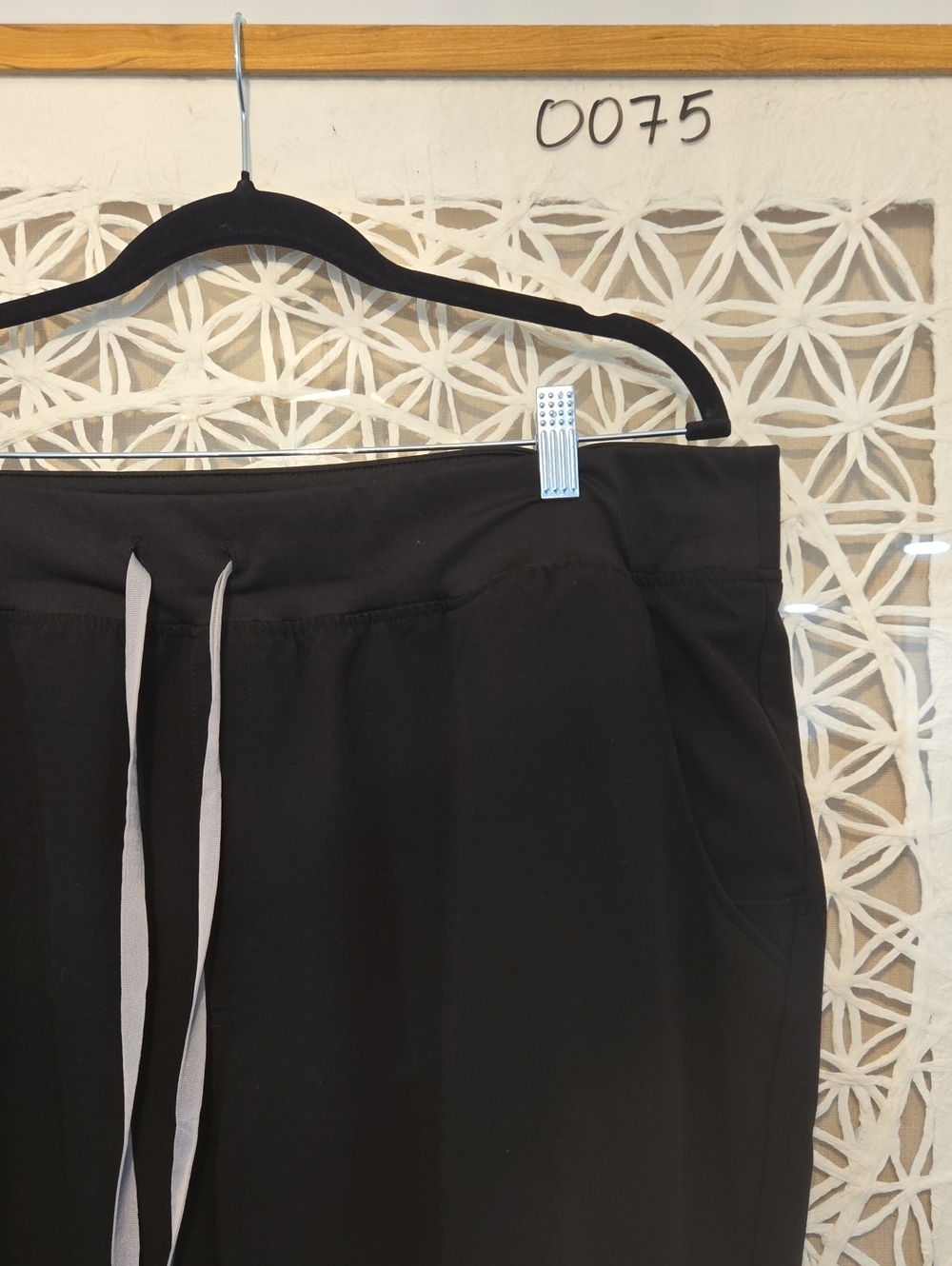 FIGS Zamora Joggers Size 3XL Black Medical Dental Scrubs - Picture 2 of 6